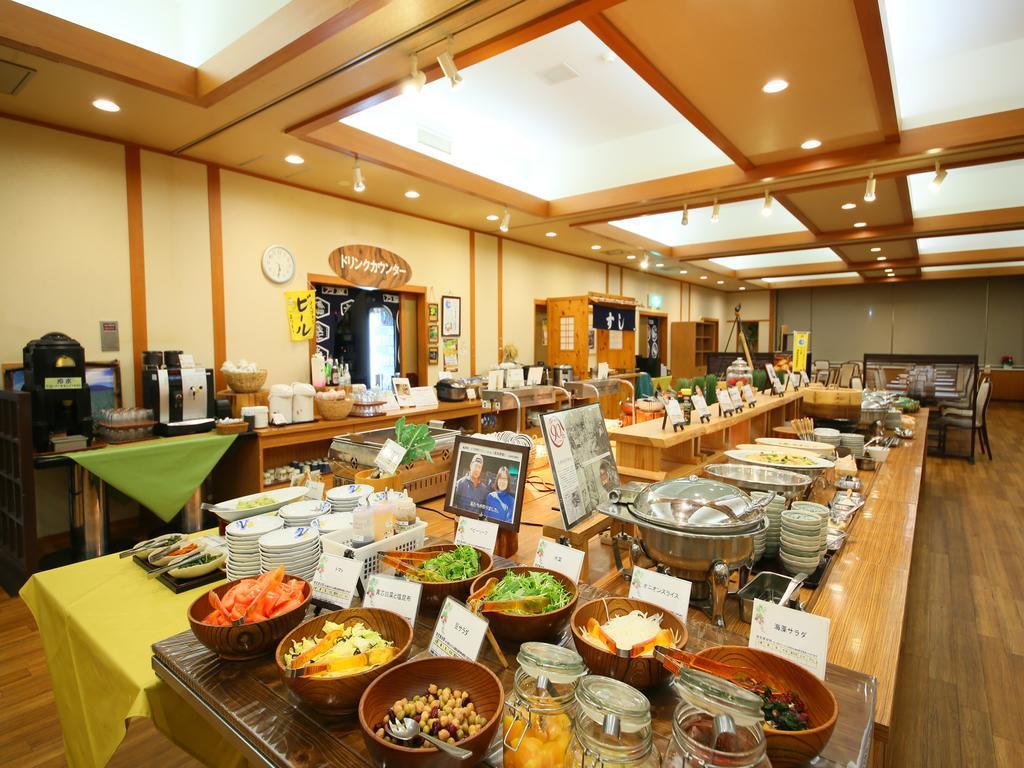 Manza Juraku All-Inclusive Hotel Tsumagoi Buitenkant foto